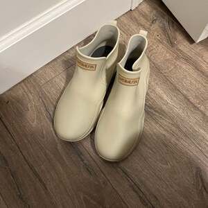 Weimuta Unisex Waterproof Ankle Rain Boots Short Slip-On Rubber Garden Shoes 39